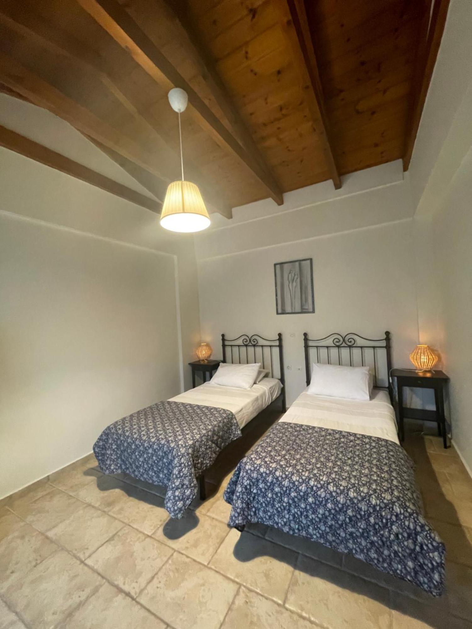 Gialos Villas 1-2 With A Private Pool มิกรอส ยาลอส ภายนอก รูปภาพ
